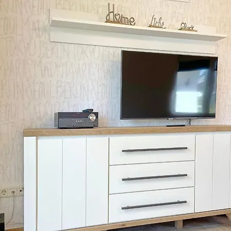 Apartment Am Park Mit E-autoladestation