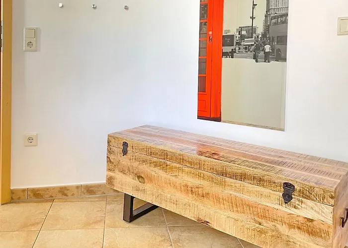 アパート Am Park Mit E-autoladestation リュベナウ